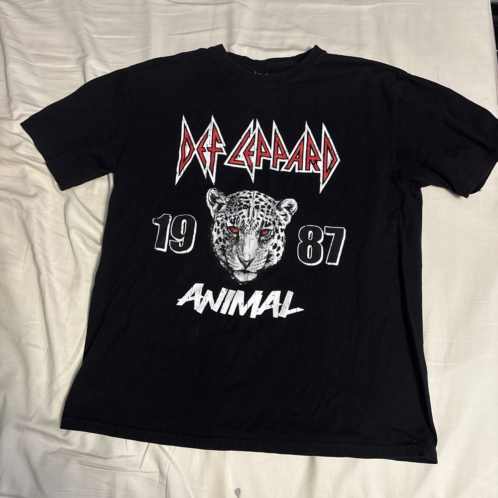 Def Leppard Black Graphic T-Shirt